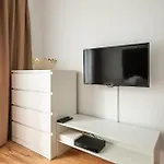 Lejlighed Metro Rondo Onz 2-bedroom By Bookinghost