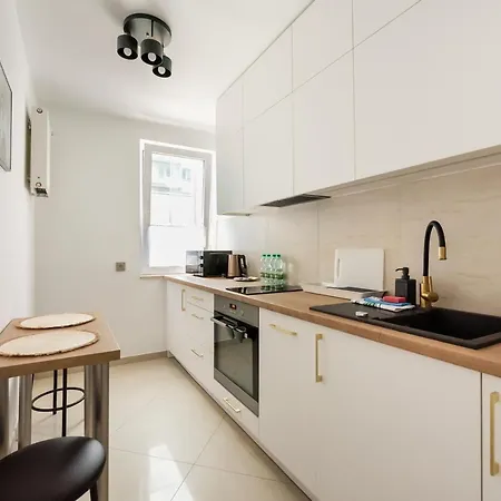 公寓 Metro Rondo Onz 2-bedroom 华沙