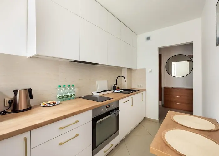 Apartman Metro Rondo Onz 2-bedroom By Bookinghost *