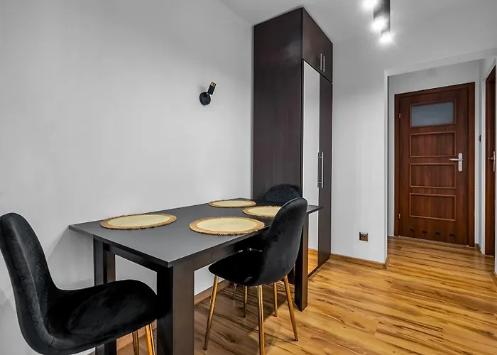 Metro Rondo Onz 2-bedroom By Bookinghost Apartman